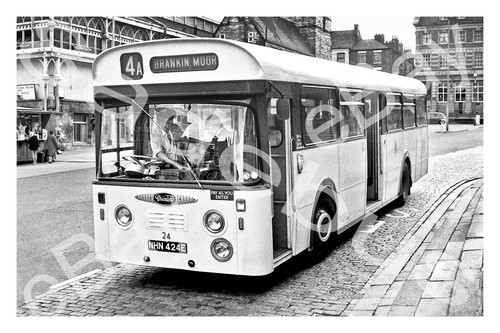 Bus photograph darlington - darlington, c.t