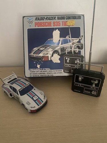 Vintage taiyo radio racer - radio,