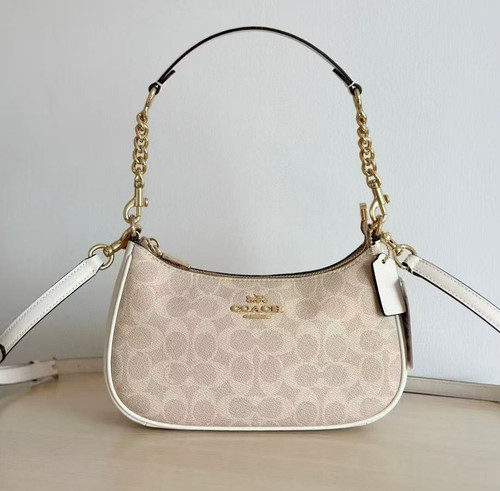 Coach nwt teri shoulder bag - shoulder, in