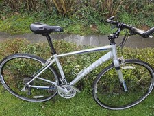 Giant Rapid Medium Road Hybrid