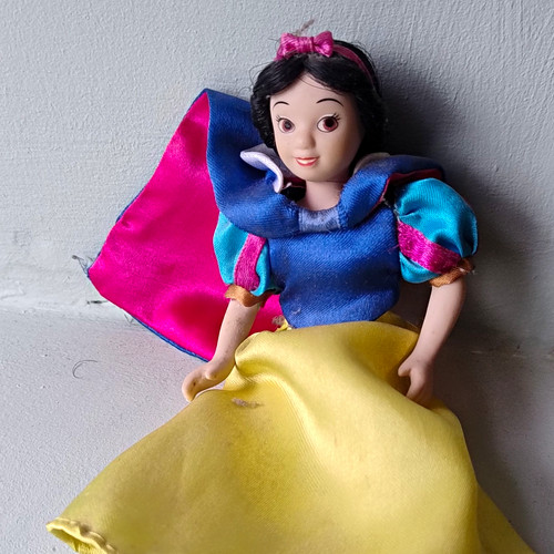 Deagostini snow white - deagostini,