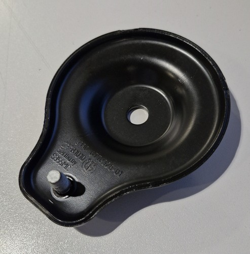 Bmw rear suspension bush plate - rear,