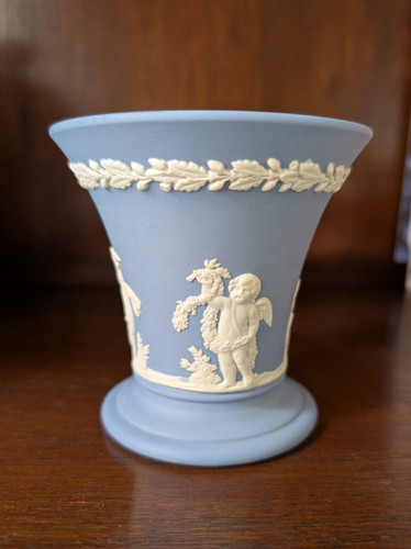 Blue wedgewood jasperware - blue,