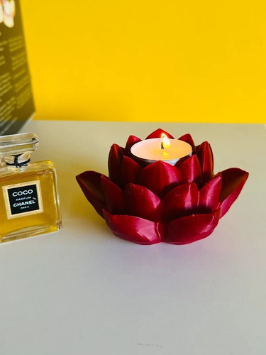 Lotus flower candle - , holders