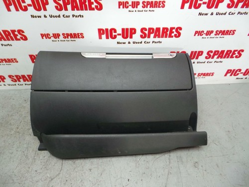 Audi glove box - audi, tt