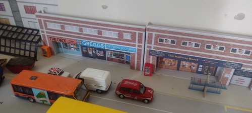 Scale low relief - scale,