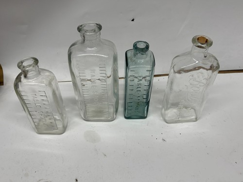 Apothecary medicine - x,