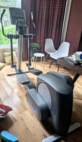 Life fitness cross trainer - fitness,