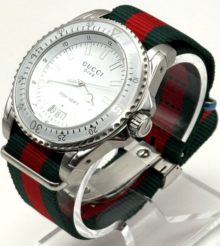 Gucci ya136207 dive - men's, 45mm