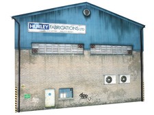 LOW RELIEF LARGE INDUSTRIAL UNIT END WALL CARD KIT- N GAUGE FOR GRAHAM FARISH