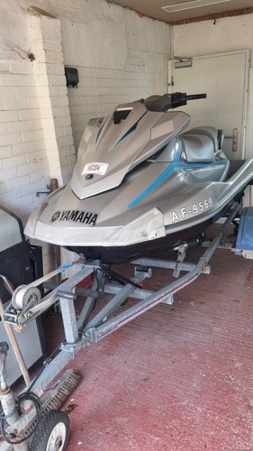 Yamaha jetski waverunner 1100 - yamaha,