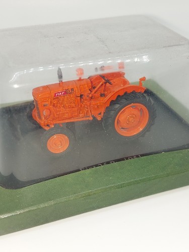 Hatchette tractors scale - 1/43,