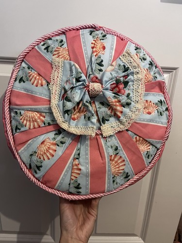 Retro pastel floral cushion - retro,