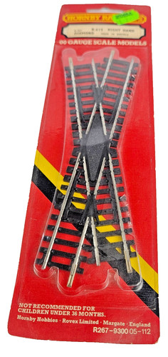 Hornby r615 right hand - 1:76,
