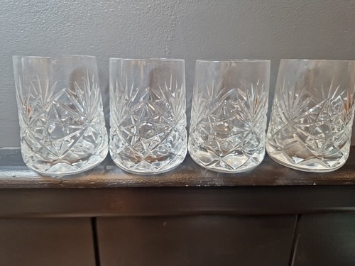 Cut crystal whisky tumblers - cut,