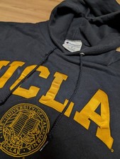 UCLA Champion Pullover Navy Hoodie Medium M Embroidered Sweater 