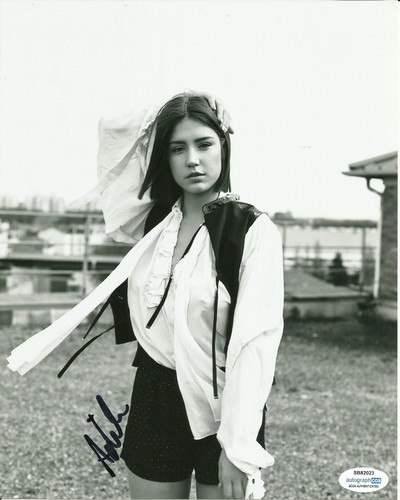 Adele exarchopoulos signed - adele,
