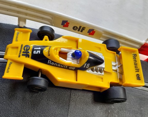 Scalextric car renault elf - scalextric,