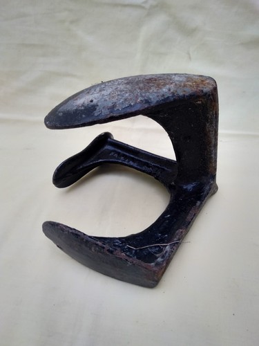 Antique cobblers last no - antique,