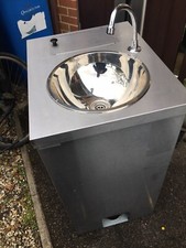 PARRY COMMERCIAL HEATED ELECTRIC MOBILE CATERING WASH HAND BASIN 