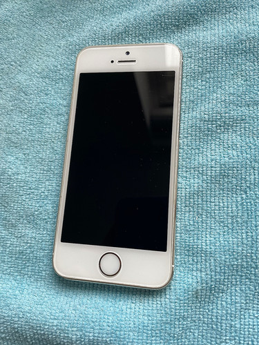 Apple iphone 16gb gold - iphone,