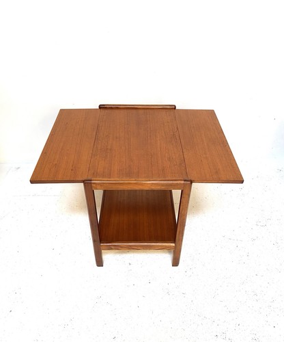 Vintage retro mid century - mid,