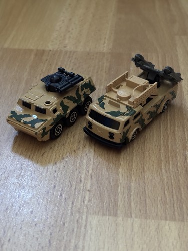 Majorette model military - -,