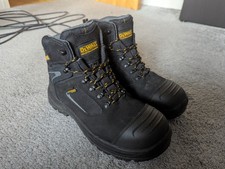 DeWalt Waterpoof Dover Safety