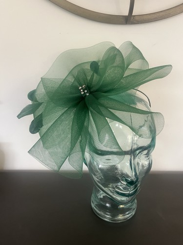 Emerald green fascinator new - emerald,