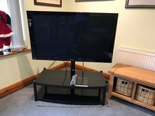 Pioneer 50 inch Palsma Tv with Atacama Stand, mint condition.