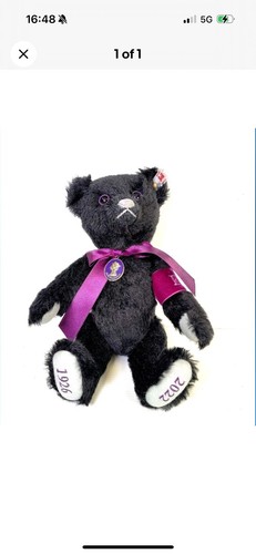 Steiff queen elizabeth - elizabeth, ii