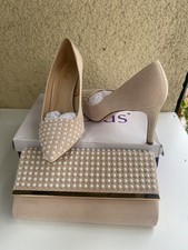 LOTUS SAND/GOLD COLOUR FAUX SUEDE HIGH HEEL PEARL COURT SHOES (UK6) MATCHING BAG