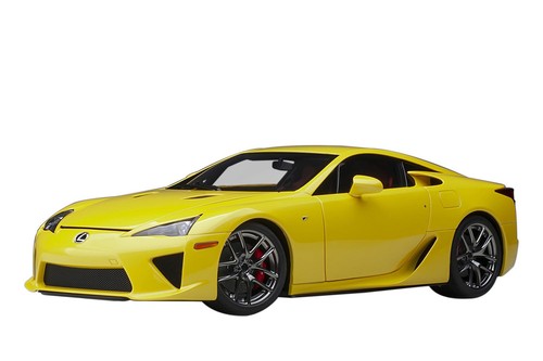 Autoart lexus lfa pearl - 1/18,