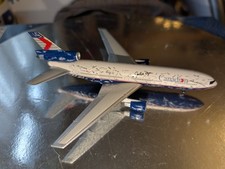 1/400 Dragon Wings DC-10 Canadian Signatures