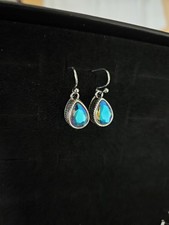 Ladies Beautiful Iridescent