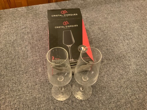 Champagne flutes - champagne,