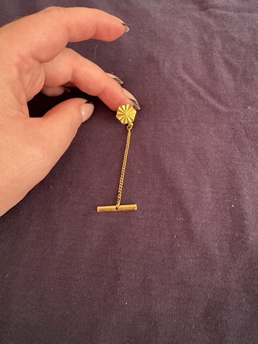 Men gold tone - tone, tack