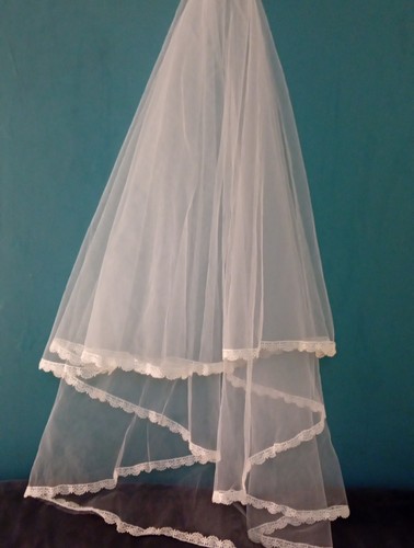 White wedding veil tier - white,