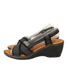 UGG Mayley Wedge Sandals –