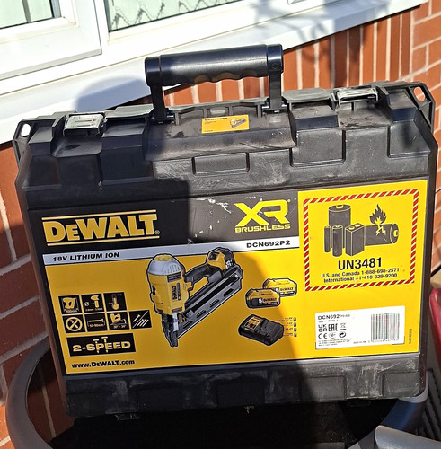 Dewalt dcn692p2 18v - dewalt,