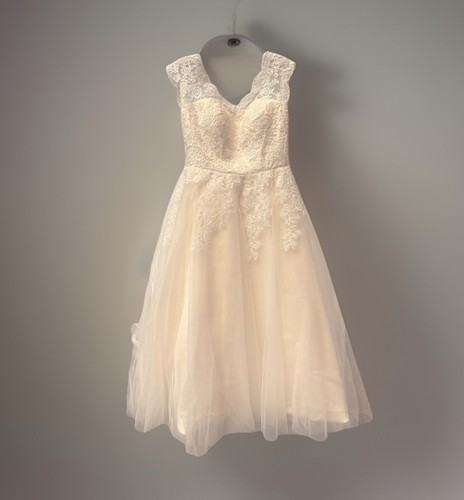 Wedding dress laced ivory - wedding,