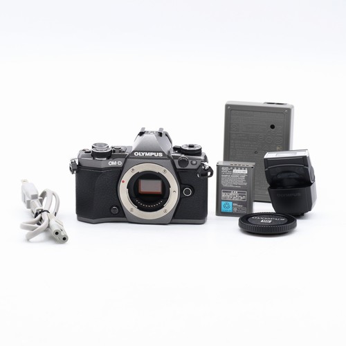 Olympus m5 mark ii - om-d,