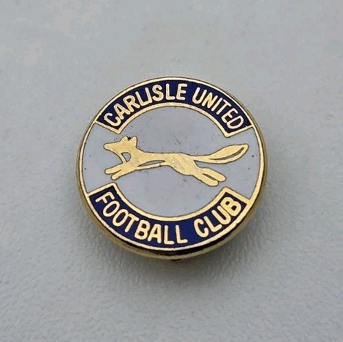 Carlisle united vintage pin - vintage,