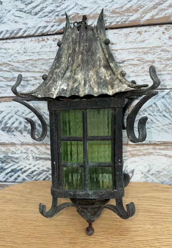 Lantern with leaded glass - with,