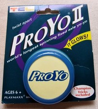 Playmaxx ProYo 2 Limited Edition Glow In The Dark YoYo - Pro Yo II Vintage Yo-yo