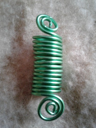 Green wire dreadlock - green,