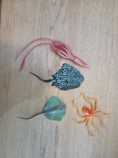 Giant Squid figure by Safari &