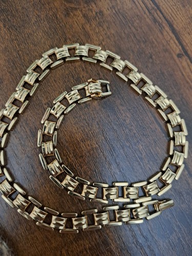 Yellow monet gold plated - yellow,