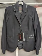 Mark Todd Katie Ladies