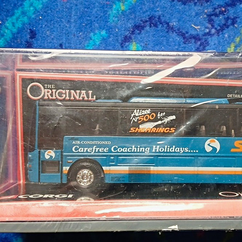 Corgi shearings van hool - corgi,